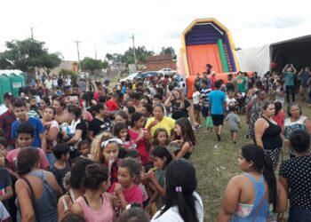 Vila Fernanda faz festa para mais de mil crianças e pede apoio para realizar grande evento