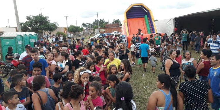 Vila Fernanda faz festa para mais de mil crianças e pede apoio para realizar grande evento