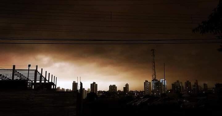 Susto passa, mas registros surpreendentes da tempestade de poeira continuam chegando. Confira: