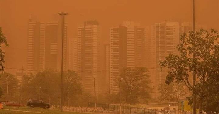 Susto passa, mas registros surpreendentes da tempestade de poeira continuam chegando. Confira: