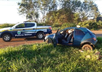 “E coube?”: Ford Ká é abandonado por traficante com mais de meia tonelada de droga em MS