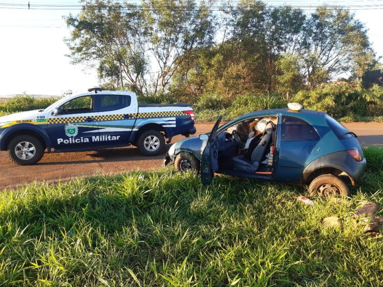 “E coube?”: Ford Ká é abandonado por traficante com mais de meia tonelada de droga em MS