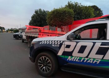 Ladrões amarram pai e filho no Nova Lima para roubar Ford-4000 que é recuperada pela polícia