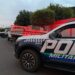 Polícia prende homem e apreende menor que fizeram pai e criança reféns para roubar Ford-4000