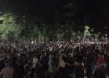Show do Nando Reis começa lotado na Capital e com gritos de “Fora Bolsonaro”