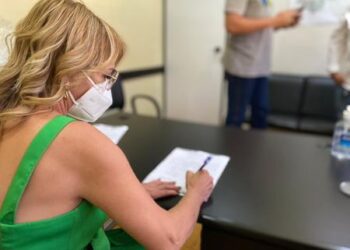 Em Sidrolândia, lei garante distribuição gratuita de absorventes a mulheres carentes