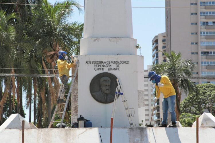 Prefeitura inicia revitalização de monumento em homenagem ao Fundador da Capital