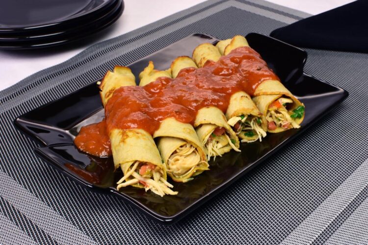 Aprenda a fazer uma receita saudável de Panqueca de Batata Doce para este domingo