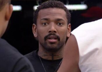 Após sumiço, Nego do Borel é encontrado em motel com duas mulheres