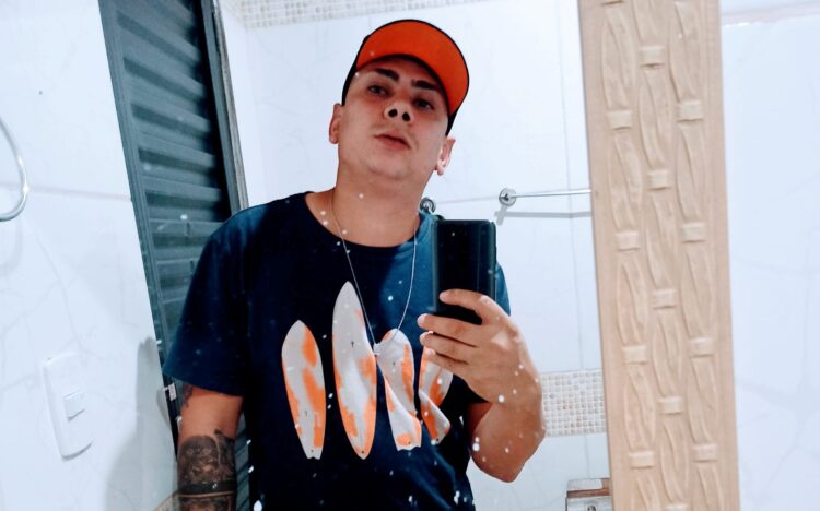 Amigo atira e mata o outro durante “brincadeira” de roleta-russa no Jardim Tijuca
