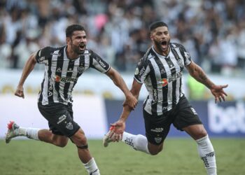 Atlético Mineiro ganha do Fluminense e dá mais um passo rumo ao título