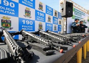 Até final de 2022, Governo promete comprar 5,5 mil armas para policiais do Estado