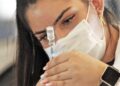 Governo autoriza vacinar pessoas acima de 18 anos com dose de reforço contra Covid-19