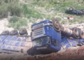 Colisão frontal entre carreta e S-10 mata idosa e deixa 5 feridos na Serra de Maracaju