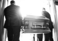 Live debate possibilidade de manter consciência humana em máquina, após a morte