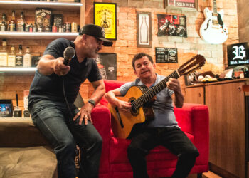 Rionegro e Solimões anunciam participações de Gusttavo Lima, Henrique e Juliano e Jorge e Mateus no novo DVD