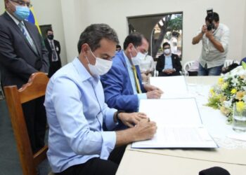 Prefeito assina protocolo para fomentar ações e promover intercâmbio com Paraguai
