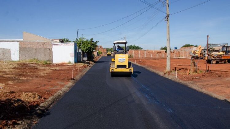 Prefeitura vai concluir últimos quilômetros de pavimentação no Santa Luzia na Capital