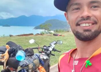 Mochileiro que viajava de moto em MS não resiste e morre após acidente
