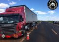 Dupla que manteve motorista de carreta refém de SP à MS é morta pela polícia em confronto