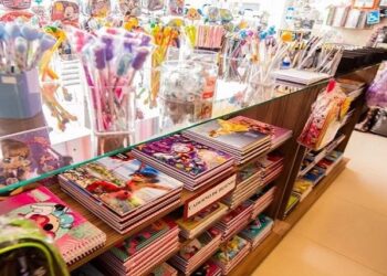 Pesquisa do Procon/MS detecta diferença de 1.071,43%  no preço de material escolar