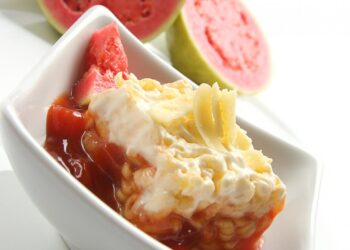 Aprenda a fazer receitas de sobremesas com macarrão instantâneo para o Ano Novo