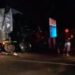 Cabine de caminhão fica destruída em colisão que deixa engarrafamento na BR-163 na Capital