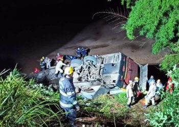 Brasil registra mais um acidente com ônibus: 5 mortos e 40 feridos na BR-153