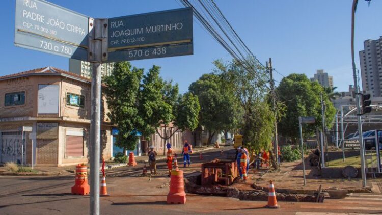 Reviva antecipa fechamento de via para execução de drenagem na Capital