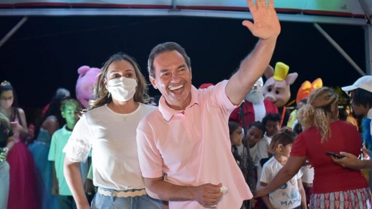 Reviva o Natal nos bairros chega ao Bom Retiro e leva alegria e diversão a moradores