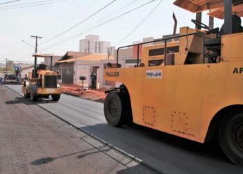 Prefeitura já fez 8,5 km de asfalto e 5 km de drenagem no Rita Veira