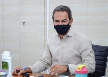 Prefeito Marquinhos Trad testa negativo para Covid e volta a trabalhar pela Capital