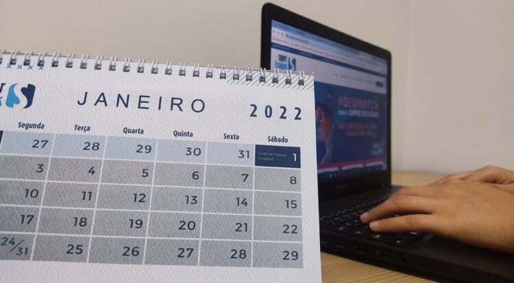 Agência diz que estudantes têm mais oportunidade de conseguir estágio no começo do ano