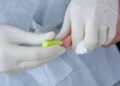 Testagem rápida para Covid e Influenza em trabalho presencial é recomendada pelo Ministério do Trabalho e Previdência