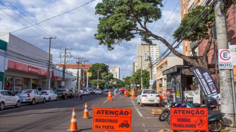 Programa Reviva Campo Grande dá continuidade às obras de recapeamento no Microcentro