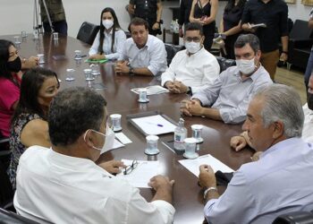 Governo de MS reajusta salário de professores convocados em 34%