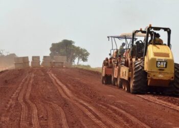 Obra da MS-258 no Capão Seco segue em pleno vapor e gera esperança aos comerciantes locais