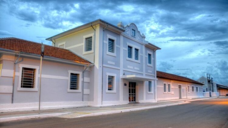 Feirão Habita Campo Grande tem regularização fundiária e construção de novas casas
