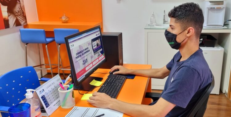 Abertas inscrições para 121 vagas de estágio com bolsas de até R$ 1 mil