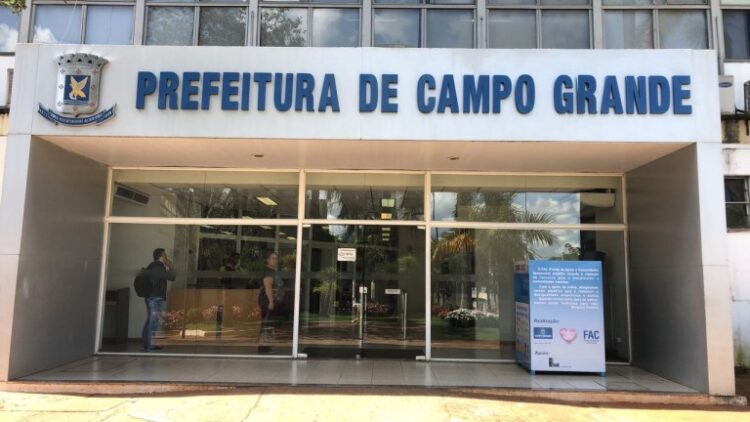 Servidores municipais receberão reajuste no vencimento de 10,06% na Capital