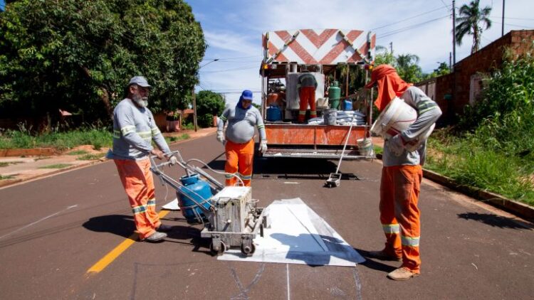 Ruas requalificadas do Centro começam a receber sinalização vertical na Capital