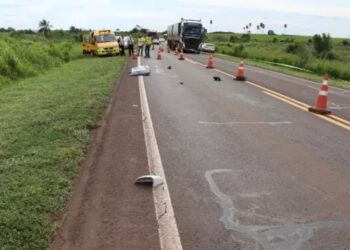 Trabalhador é morto atropelado por carro enquanto sinalizava BR-163 em MS