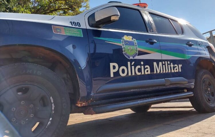 Corpo de motociclista é encontrado enroscado em cerca e em avançado estado de decomposição