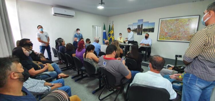 CDL repudia ato de comerciantes serem contra ponto de ônibus em trecho da Rui Barbosa