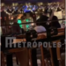 Vídeo: Cantora Maraisa é retirada de bar em meio a briga com canecas de cervejas quebradas