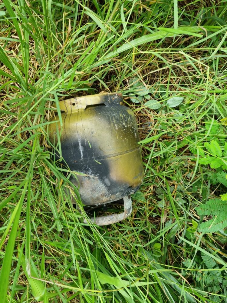 Convidado para morar na chácara, “mendigo” surta e bota fogo no local em Ribas do Rio Pardo