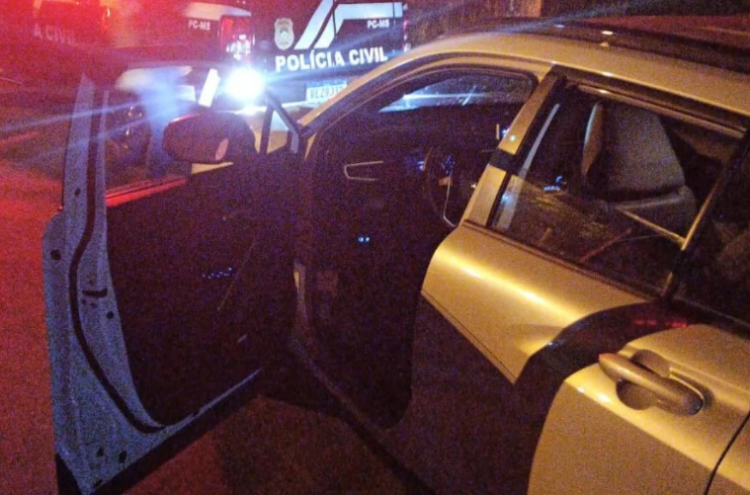 Ladrão é preso ao tentar atravessar Toyota Cross XRE locado para a Bolívia