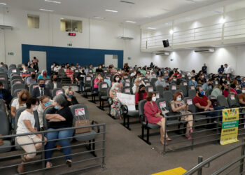 Vereadores asseguram direitos a profissionais da saúde, educação e segurança