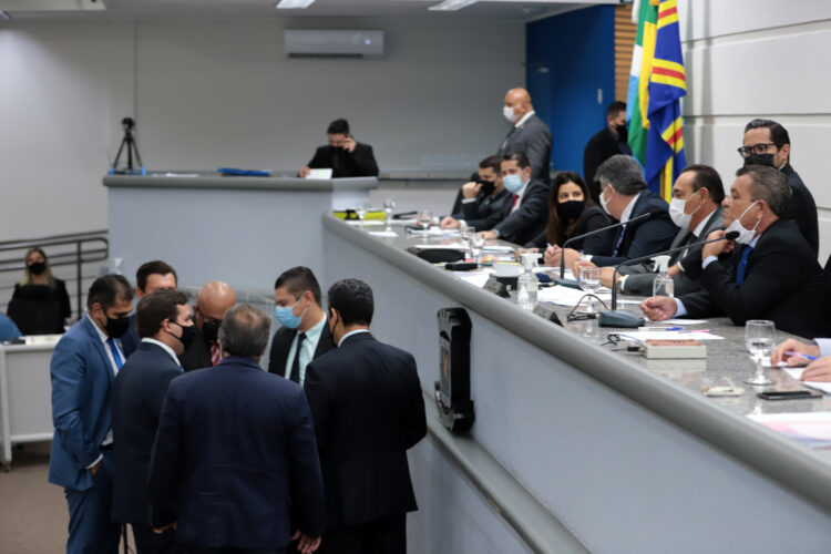 Vereadores aprovam ampliação de promoções da Guarda e mais 15 projetos
