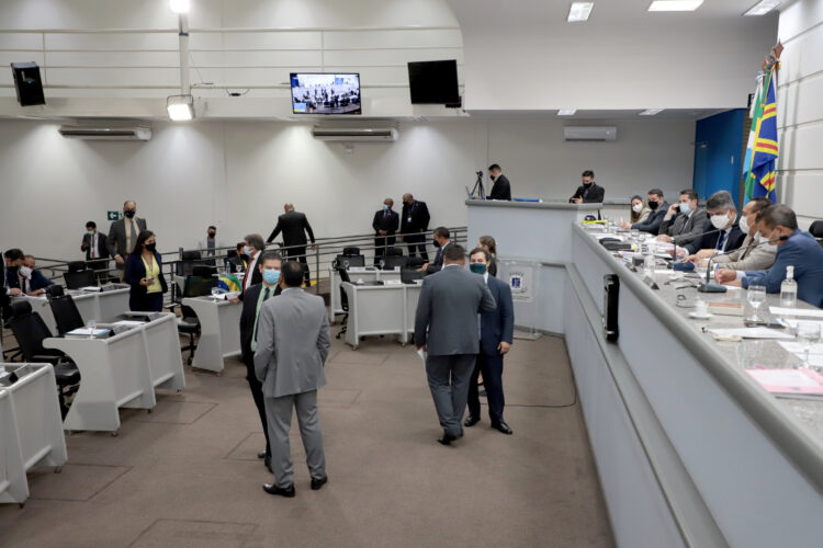 Nove projetos são aprovados pelos vereadores da Capital nesta quinta-feira